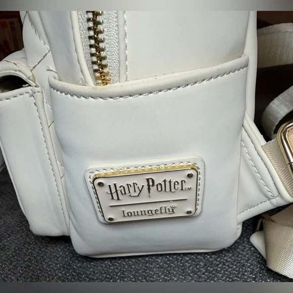 Loungefly Harry Potter Golden Snitch Quilted Mini Backpack - Picture 4 of 11